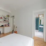 Very Spacious And Stylish Apartment At The Opera.